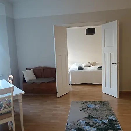 Cozy 1-br In Appartement