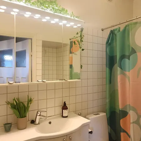 Cozy 1-br In *